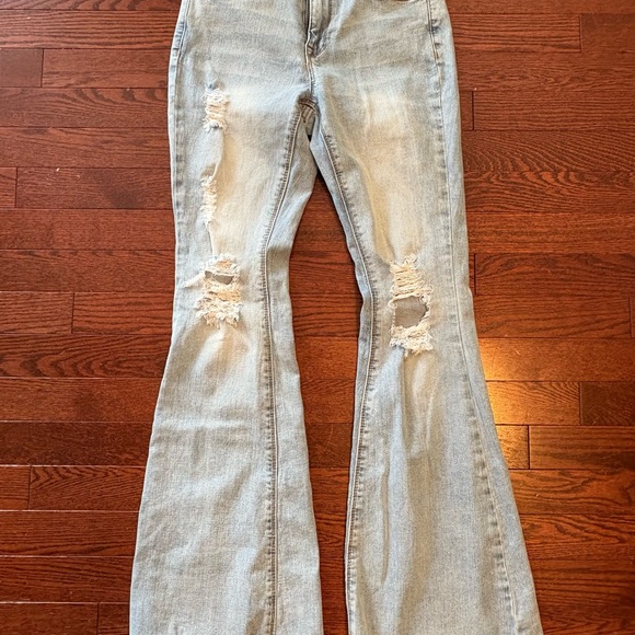 Empyre Denim - 2/$25 EUC Empyre Light Blue Distressed Flare Jeans